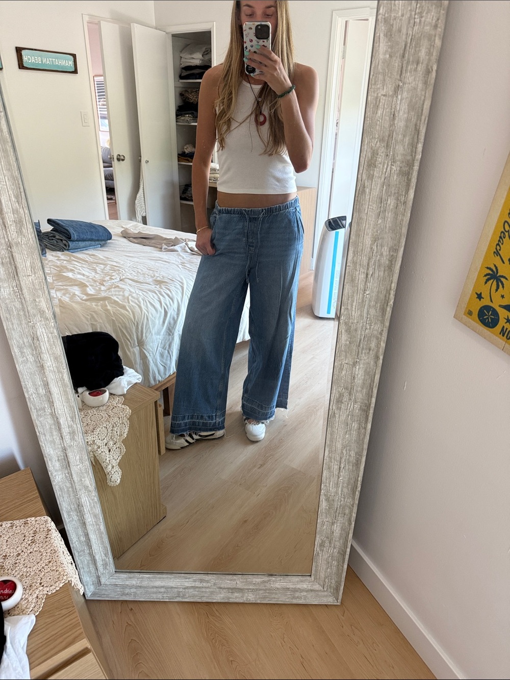 GAP Wide-Leg Elastic Waist Jeans in Light Blue